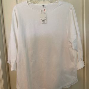 Basic White Uniqlo Quarter Sleeve Top